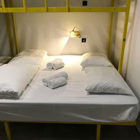 Duck Hostel Erivan Dış mekan fotoğraf