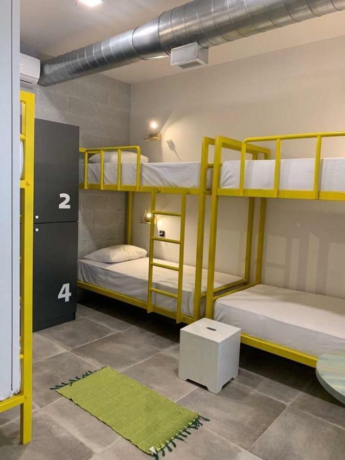 Duck Hostel Erivan Dış mekan fotoğraf
