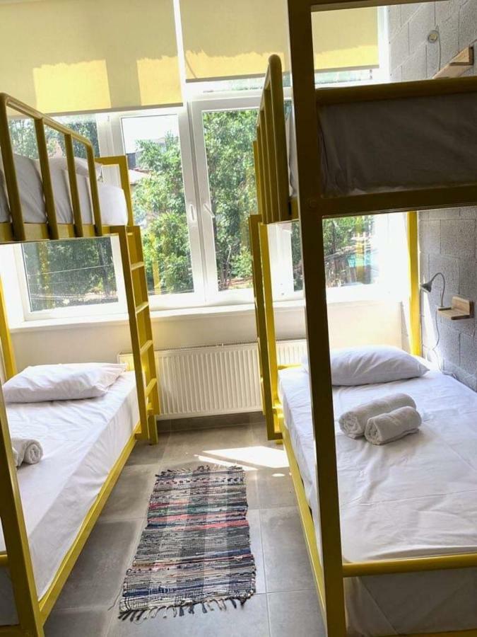 Duck Hostel Erivan Dış mekan fotoğraf