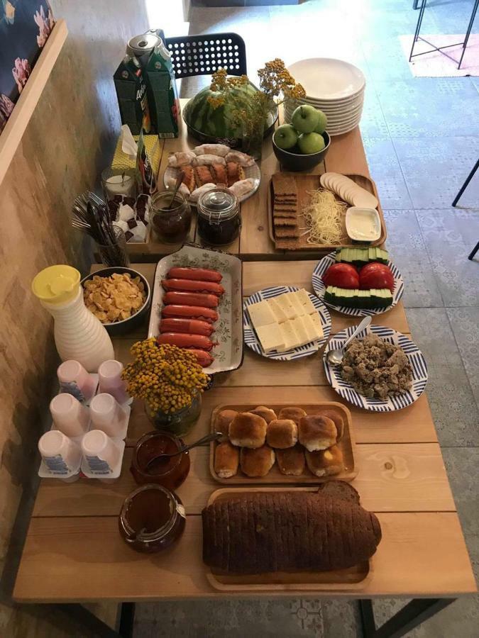 Duck Hostel Erivan Dış mekan fotoğraf